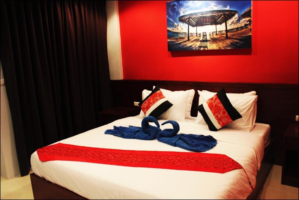 Hotell Onibaku Patong