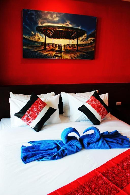 Onibaku Hotell Patong